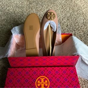 NEW- TORY BURCH CHELSEA BALLET FLAT